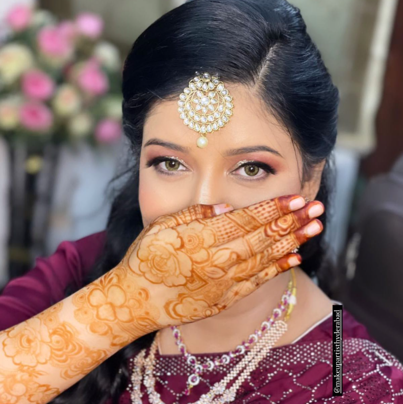 Runway finale – polished makeup for mixed lighting