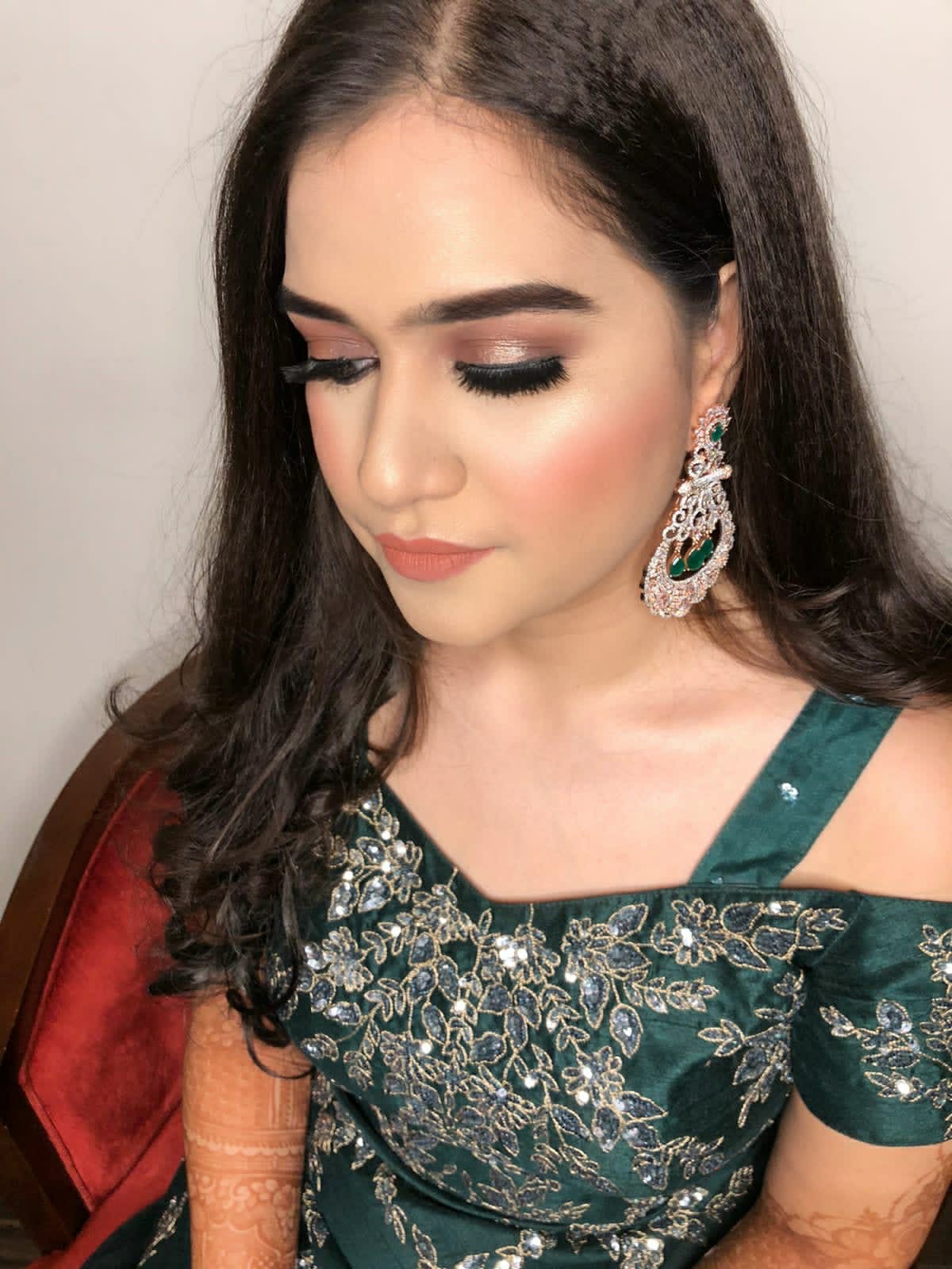 Engagement makeover – neutral tones, radiant finish